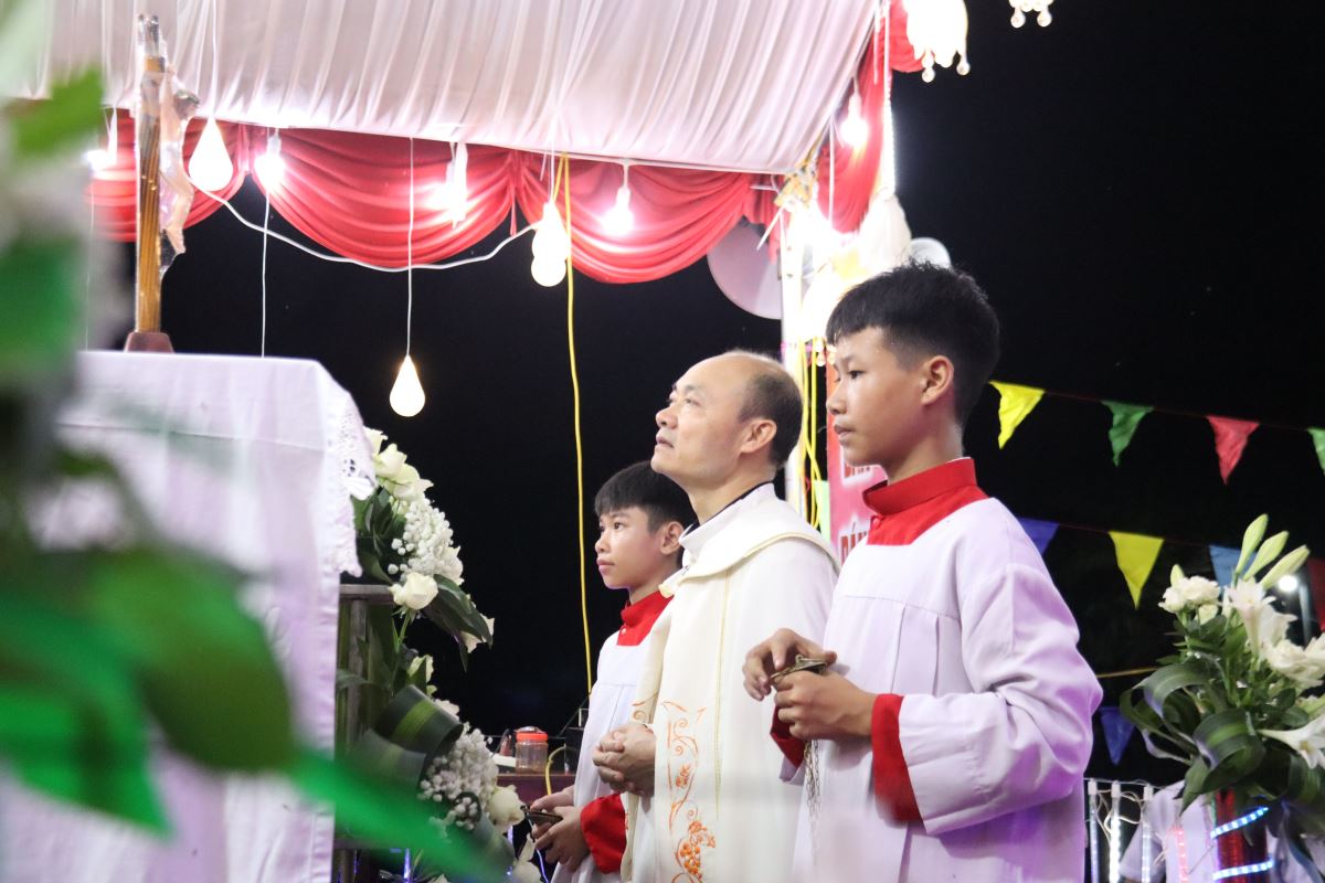 Nhà Tạm II tại giáo xóm Quang Trung