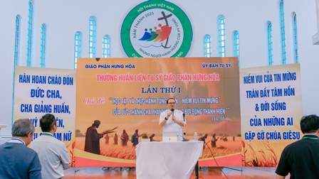 Thường Huấn Liên Tu Sĩ Giáo Phận Hưng Hóa 2025