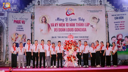 Mừng Lễ Quan Thầy & Kỷ Niệm 10 Năm Thành Lập Xứ đoàn Thiếu Nhi Thánh Thể Louis Gonzaga Giáo Xứ Cần Kiệm
