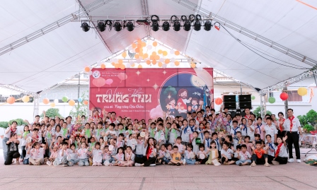 Vầng Trăng Chúa Giêsu - Ngày Hội Trung Thu Ấm Áp Tại Giáo Xứ Hạ Hiệp