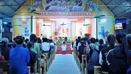 Thánh Lễ Mừng Kính Các Thánh Nam Nữ Trên Trời Tại Giáo Xứ Trại Sơn