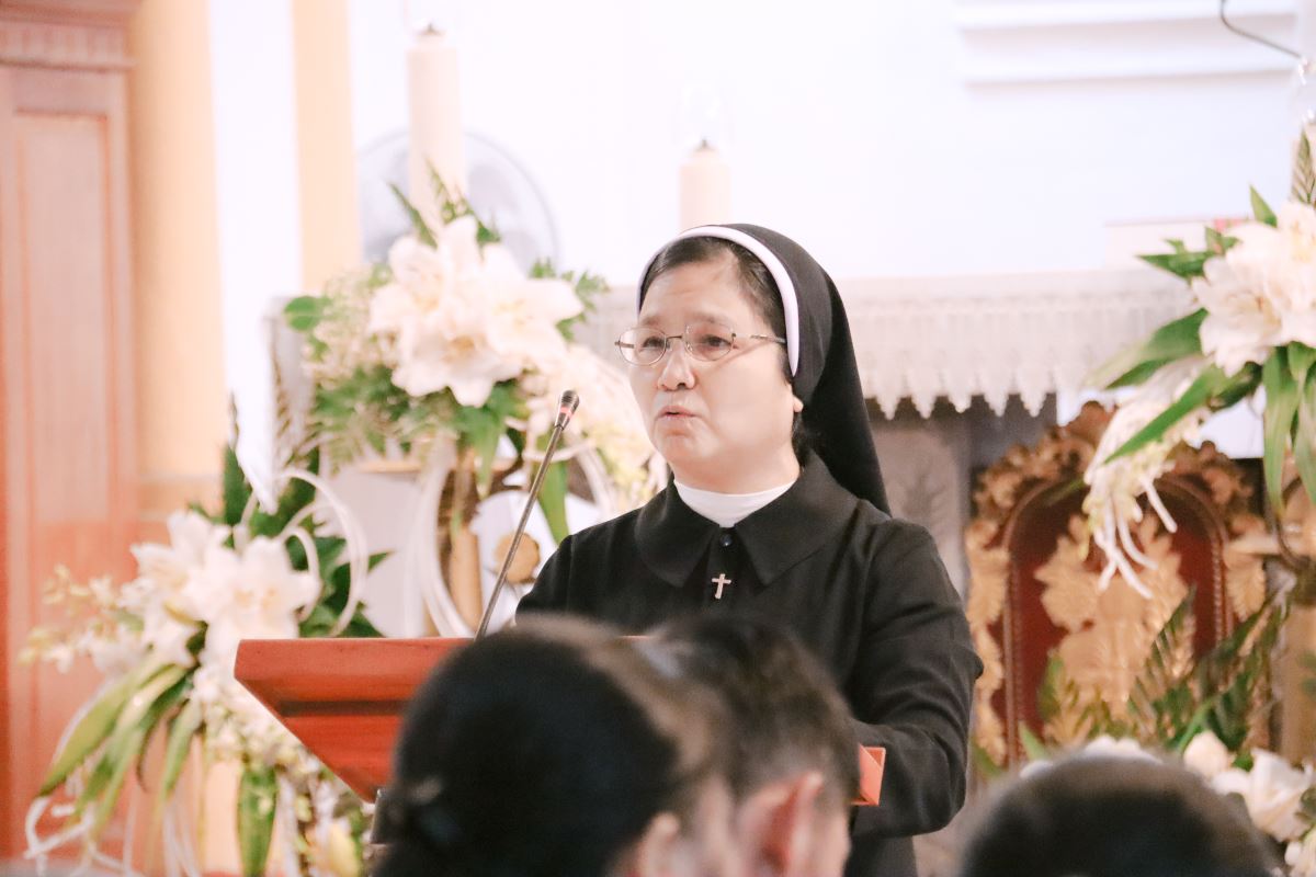 Dì Maria Nguyễn Thị Nhiên chia sẻ tĩnh tâm