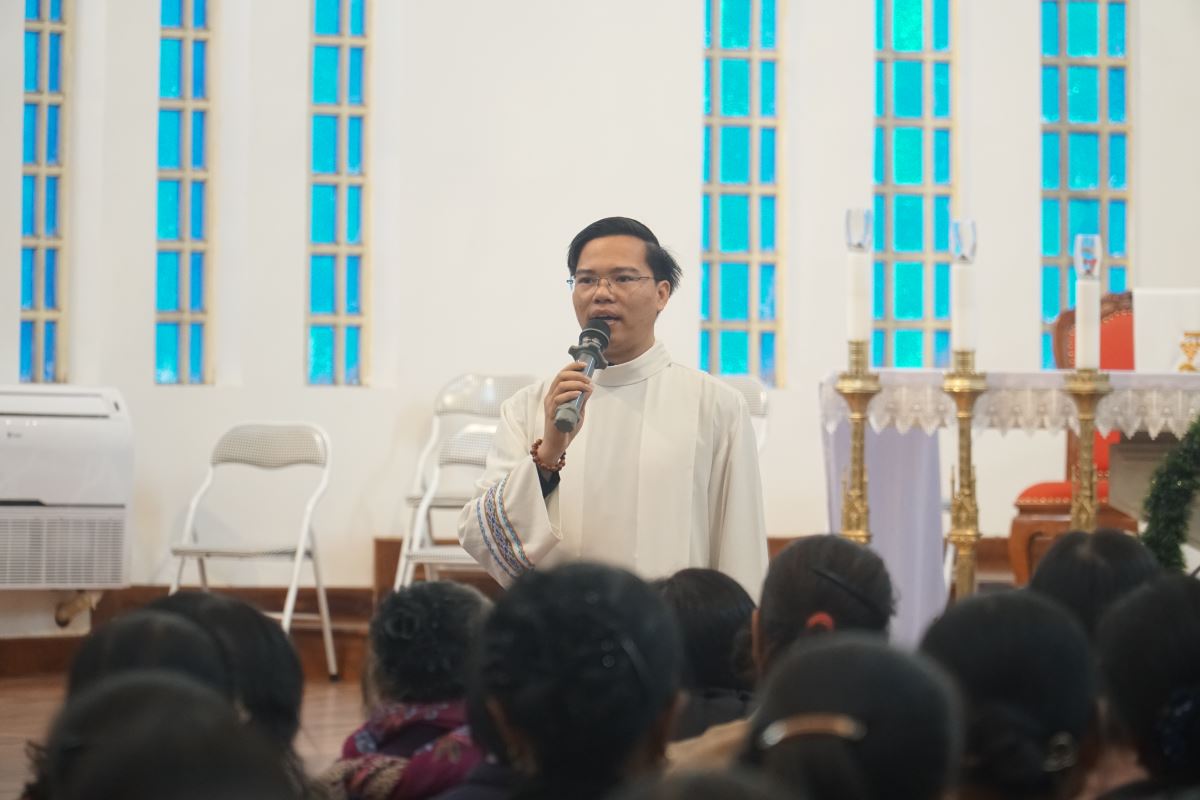 Cha Giuse Nguyễn Ngọc Bích chia sẻ tĩnh tâm