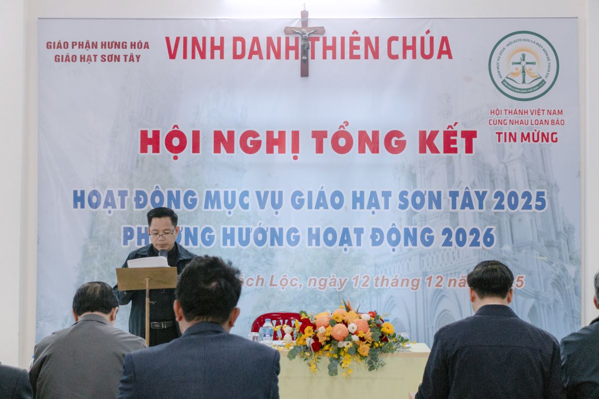 Cha Quản hạt Giuse phát biểu khai mạc Hội nghị