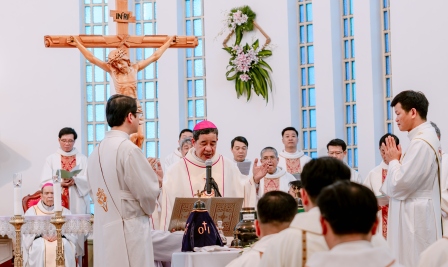 Thánh Lễ Làm Phép Dầu 2026 Tại Nhà Thờ Chính Toà Sơn Lộc