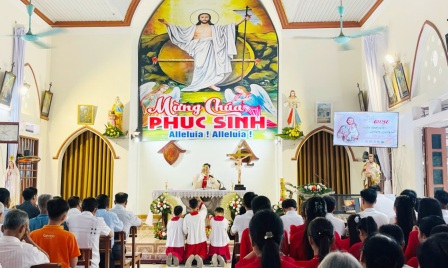 Giáo họ Tâm Bằng mừng lễ Thánh Giuse Thợ – Quan thầy Hội Gia trưởng và khai mạc Tháng Hoa