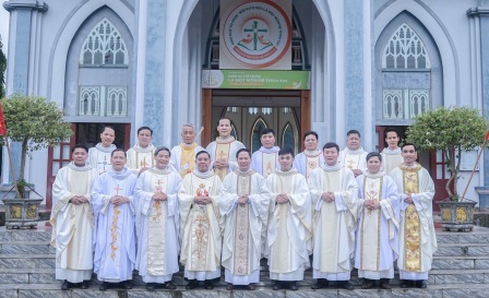 Giáo Xứ Phú Lâm Hân Hoan Chào Đón Cha Phó Giuse Lê Kim Quý