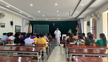 Huynh Đoàn Đa Minh Giáo Phận Hưng Hóa Thường Huấn
