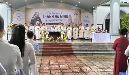 Huynh Đoàn Đa Minh Giáo Phận Hưng Hóa Mừng Lễ Quan Thầy