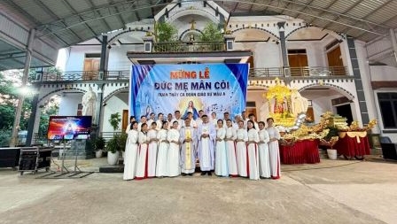Ca đoàn Mậu A mừng lễ Quan thầy Đức Mẹ Mân Côi