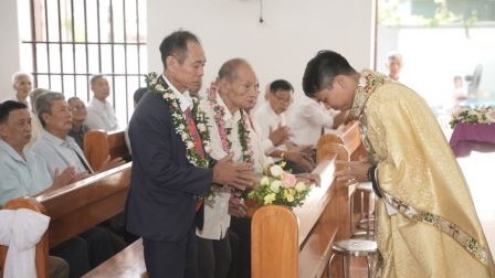 Giáo xứ Thanh Uyên: Thánh lễ Tạ ơn Tân Linh mục Giuse Đặng Văn Hiện